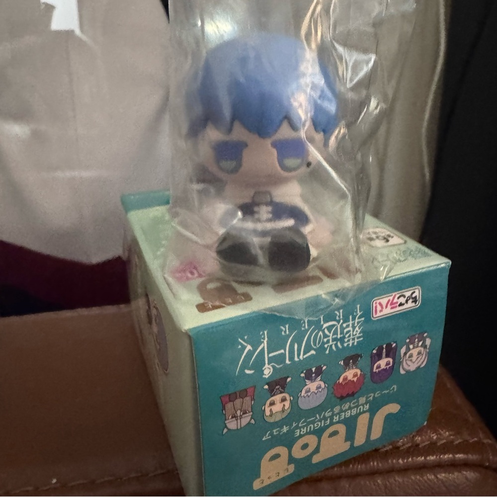 Frieren: Beyond Journey's End
- Himmel Anime Figurine